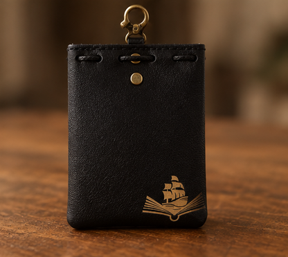 Adventurer's Dice Pouch + 2 Dice